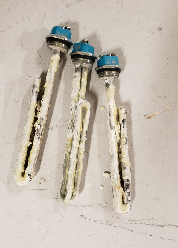 picture of electric water heater elements when you don't maintain it